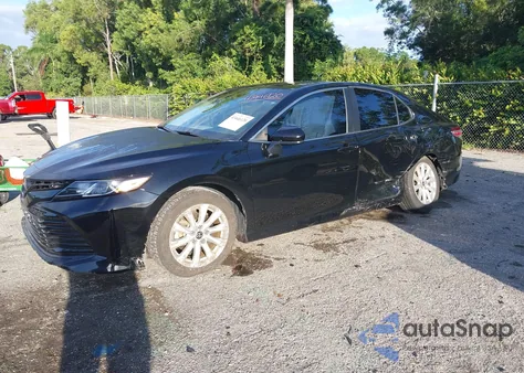 2020 Toyota Camry Le из США, поврежденный, VIN 4T1C11AK4LU980406